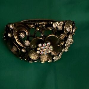 Floral Rhinestone Bracelet